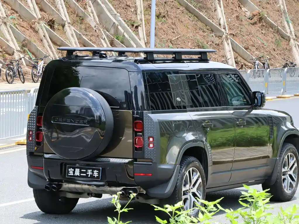 Land Rover Land Rover Defender 2023 110 3.0T P400