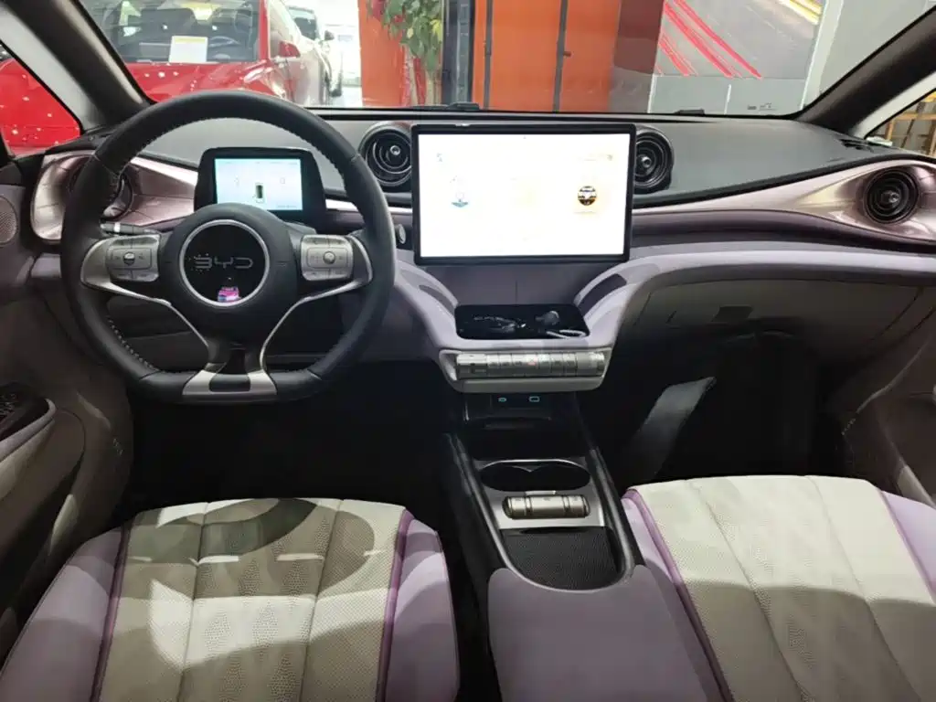 BYD Dolphin — миниатюра 10