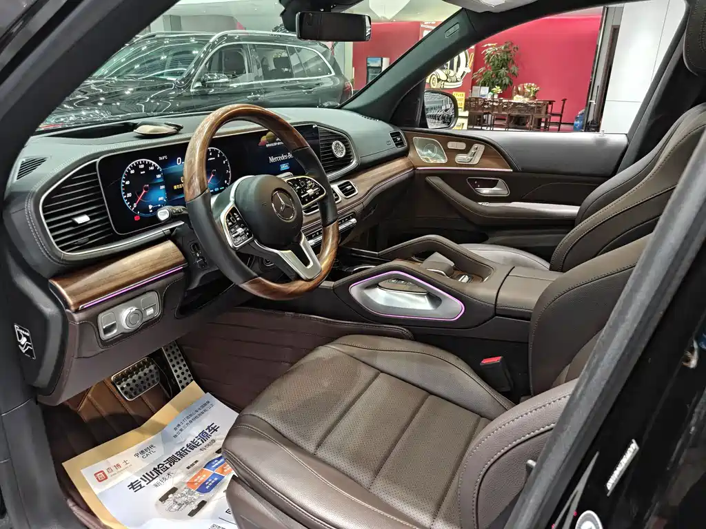 Mercedes-Benz GLS — миниатюра 6