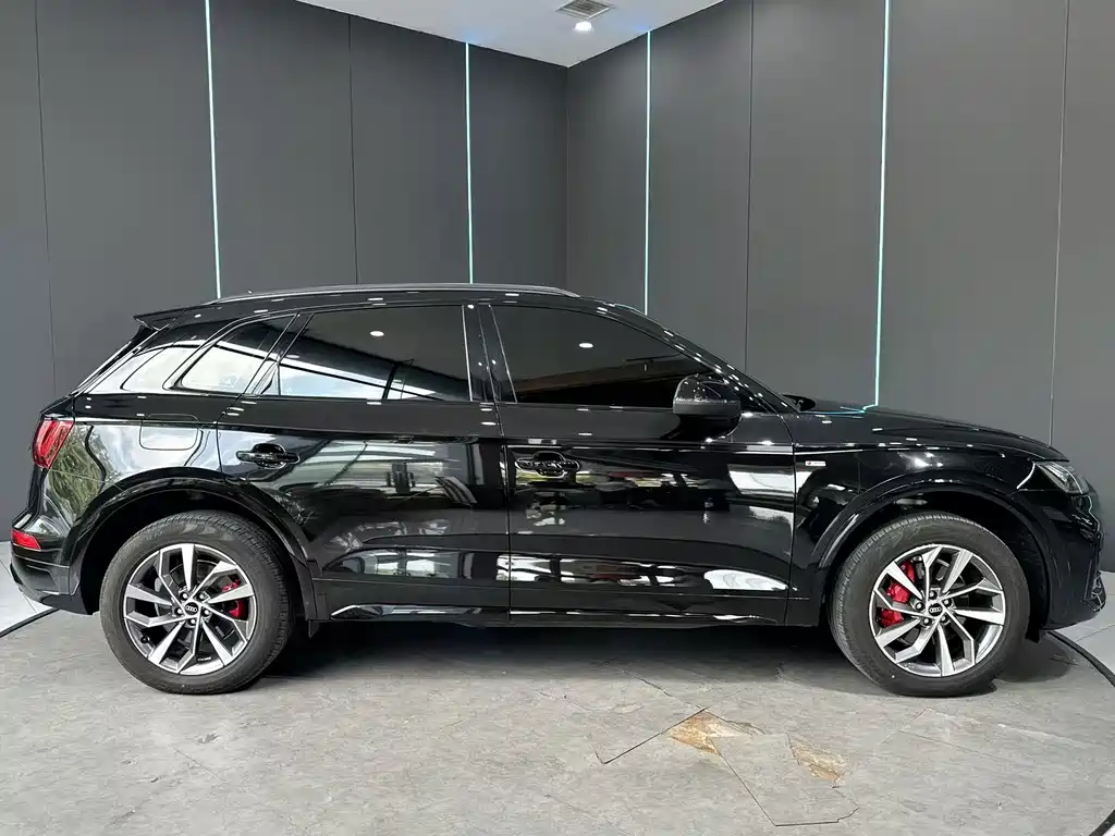Audi Q5L — миниатюра 4