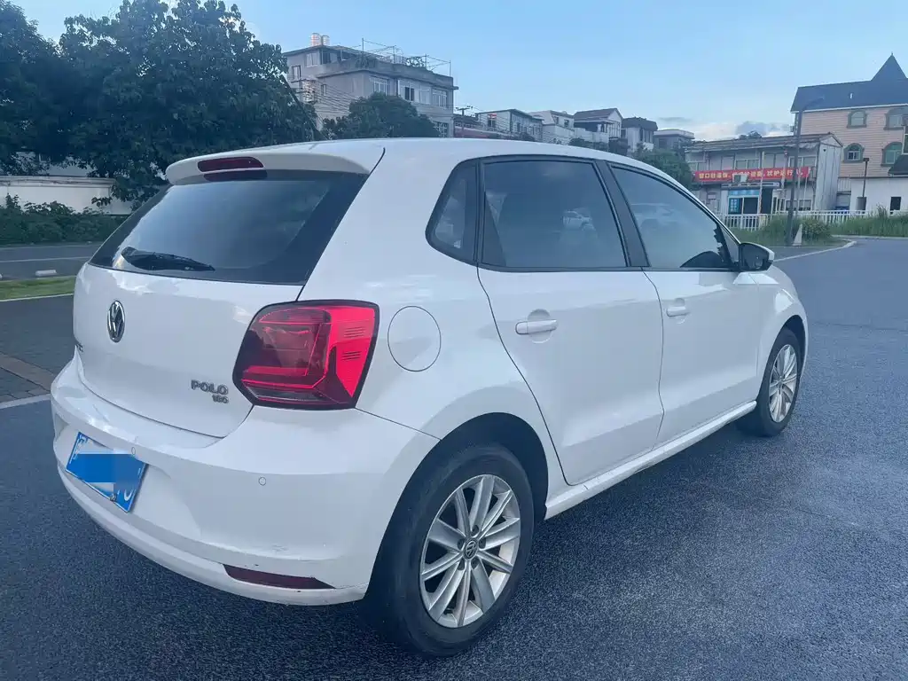 Volkswagen Polo — миниатюра 9