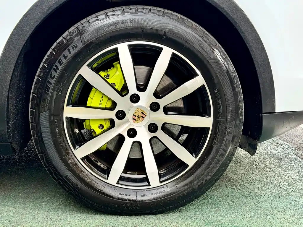 PORSCHE CAYENNE NEW ENERGY