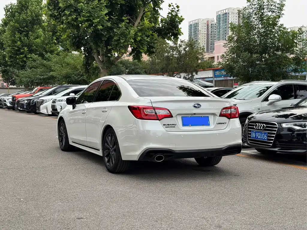 Subaru Legacy 2020 2.5i EyeSight