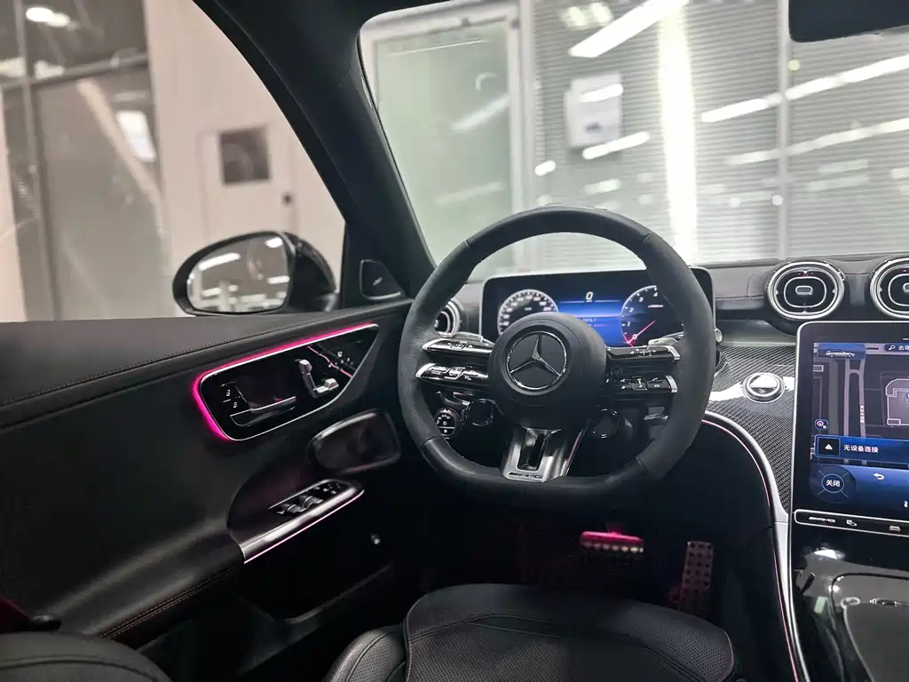 Mercedes-Benz C-Class AMG — миниатюра 13