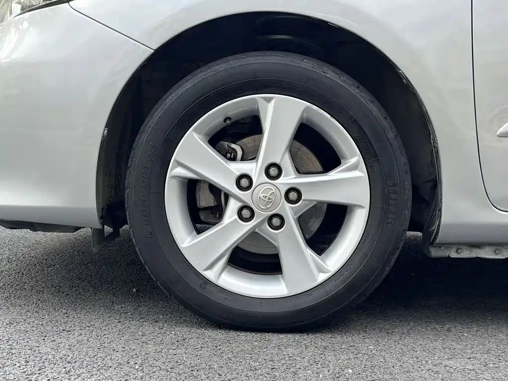 Toyota Corolla — миниатюра 12