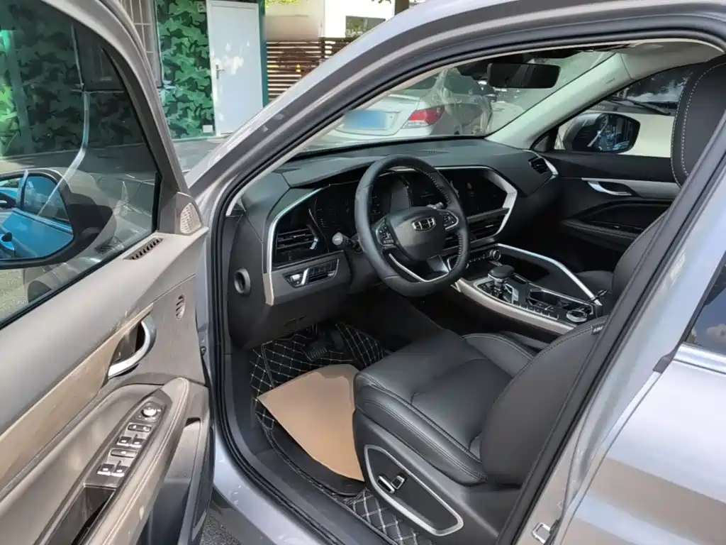 Geely Xingyue — миниатюра 16