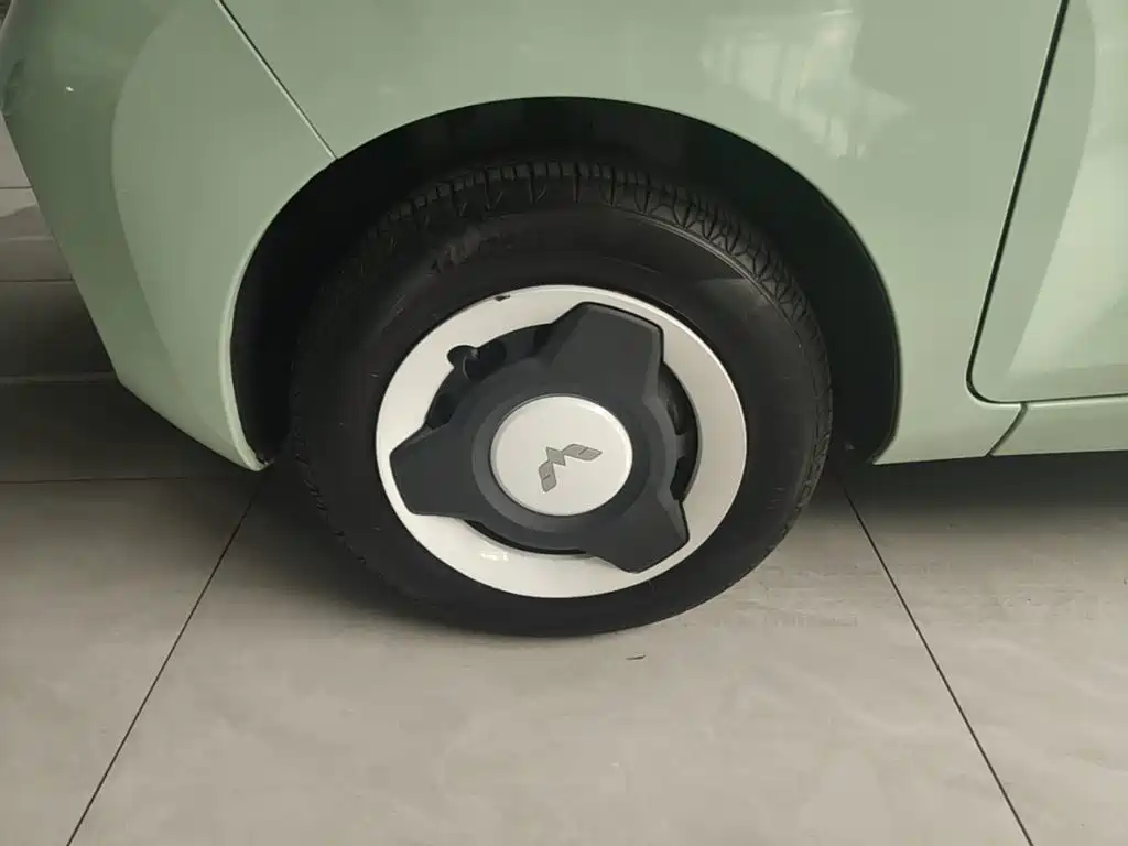 Wuling MINIEV — миниатюра 23