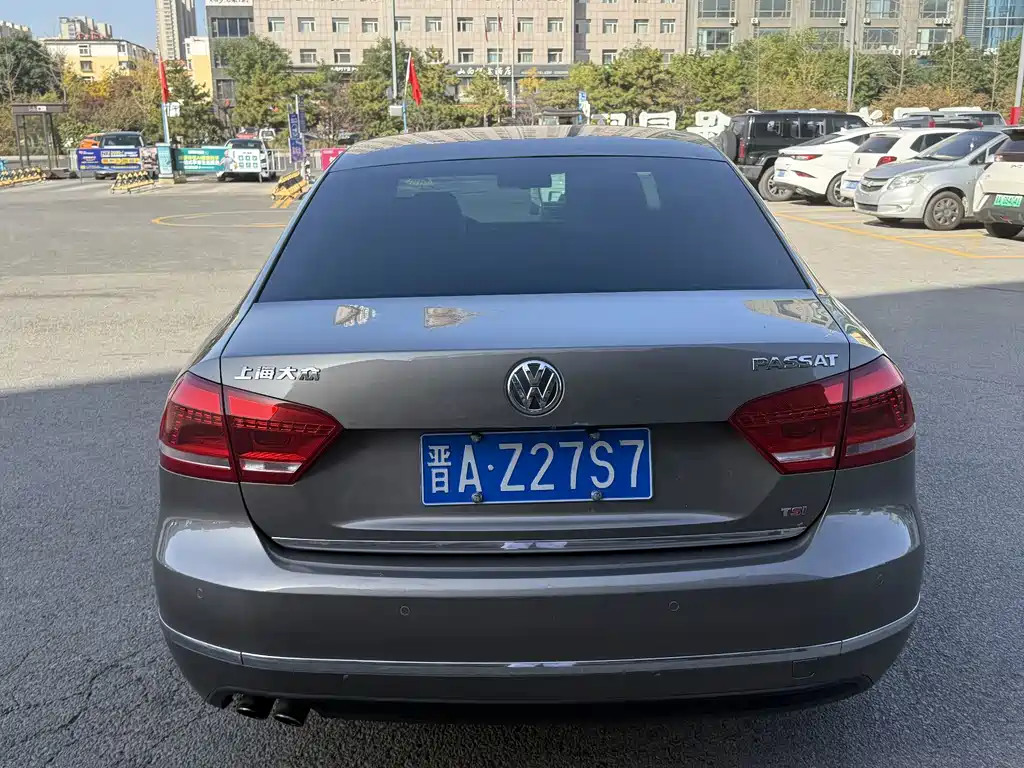 Volkswagen Passat — миниатюра 8
