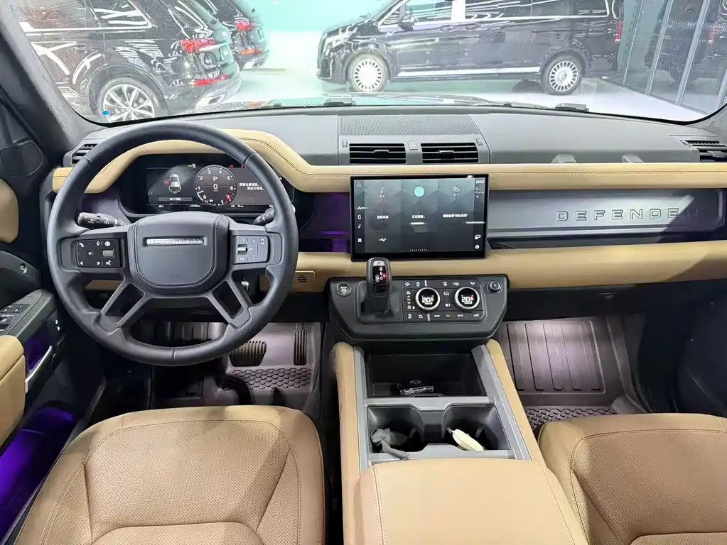 Land Rover Land Rover Defender 2025 110 3.0T P400