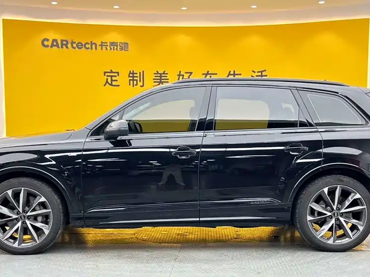 Audi Q7 — миниатюра 7