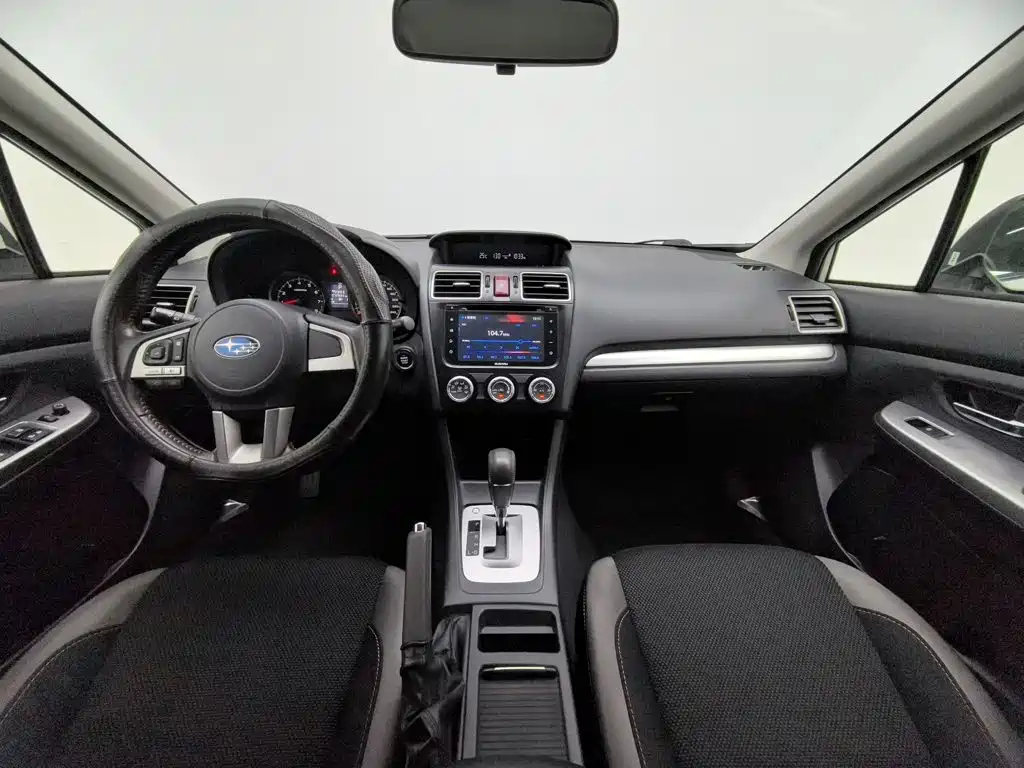 Subaru XV — миниатюра 5