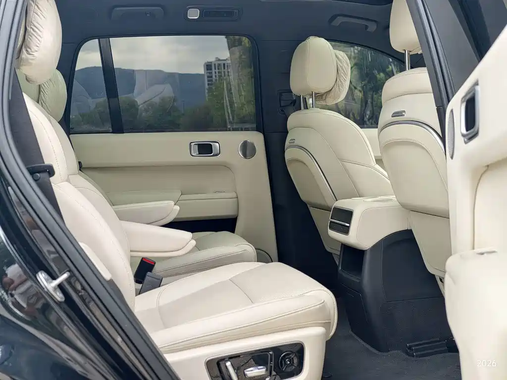 Li Auto Li L8 — миниатюра 6