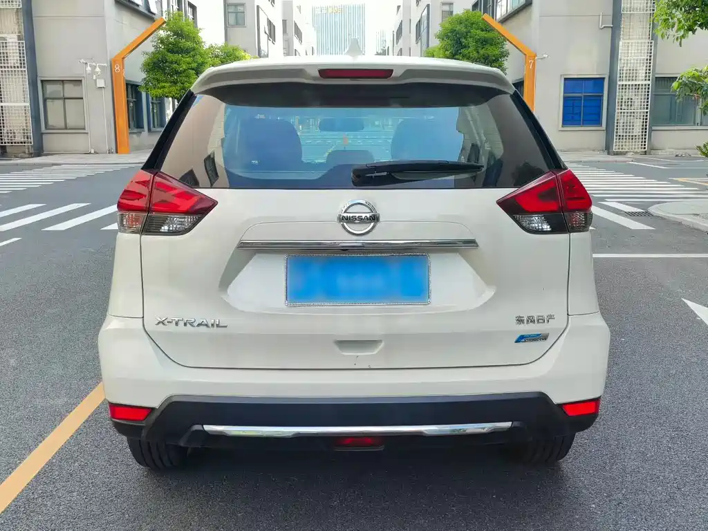 Nissan X-Trail 2017 2.0L CVT Comfort 2WD
