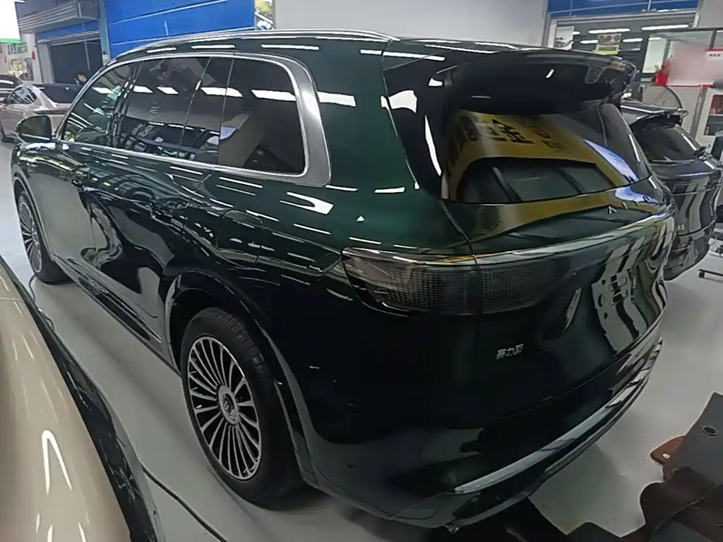 AITO AITO M8 — миниатюра 5
