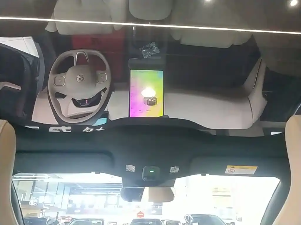 NIO ET5T — миниатюра 18