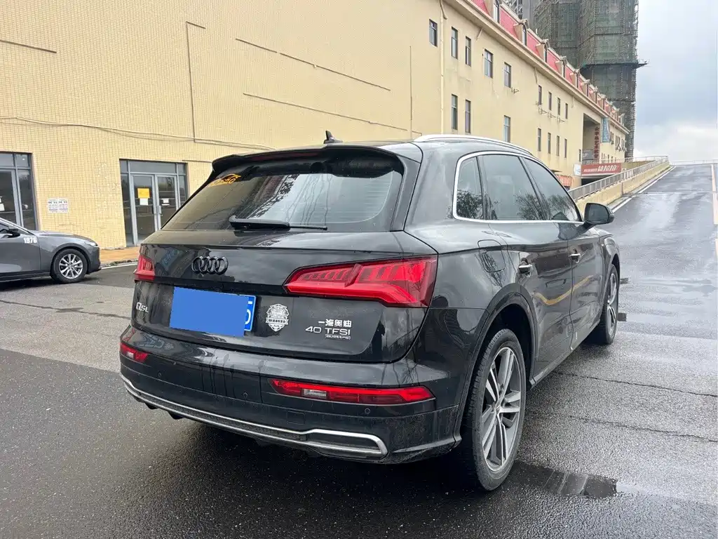 Audi Q5L — миниатюра 4