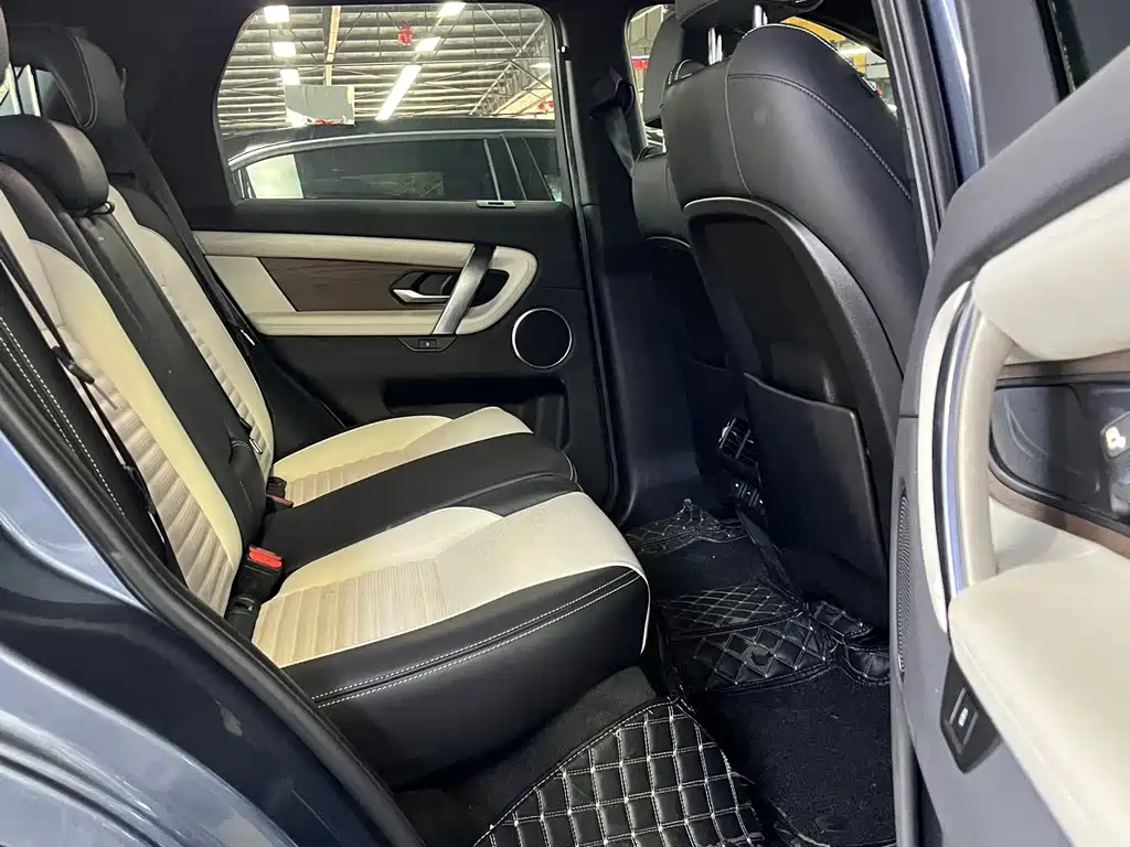 Land Rover Discovery Sport Hybrid — миниатюра 12