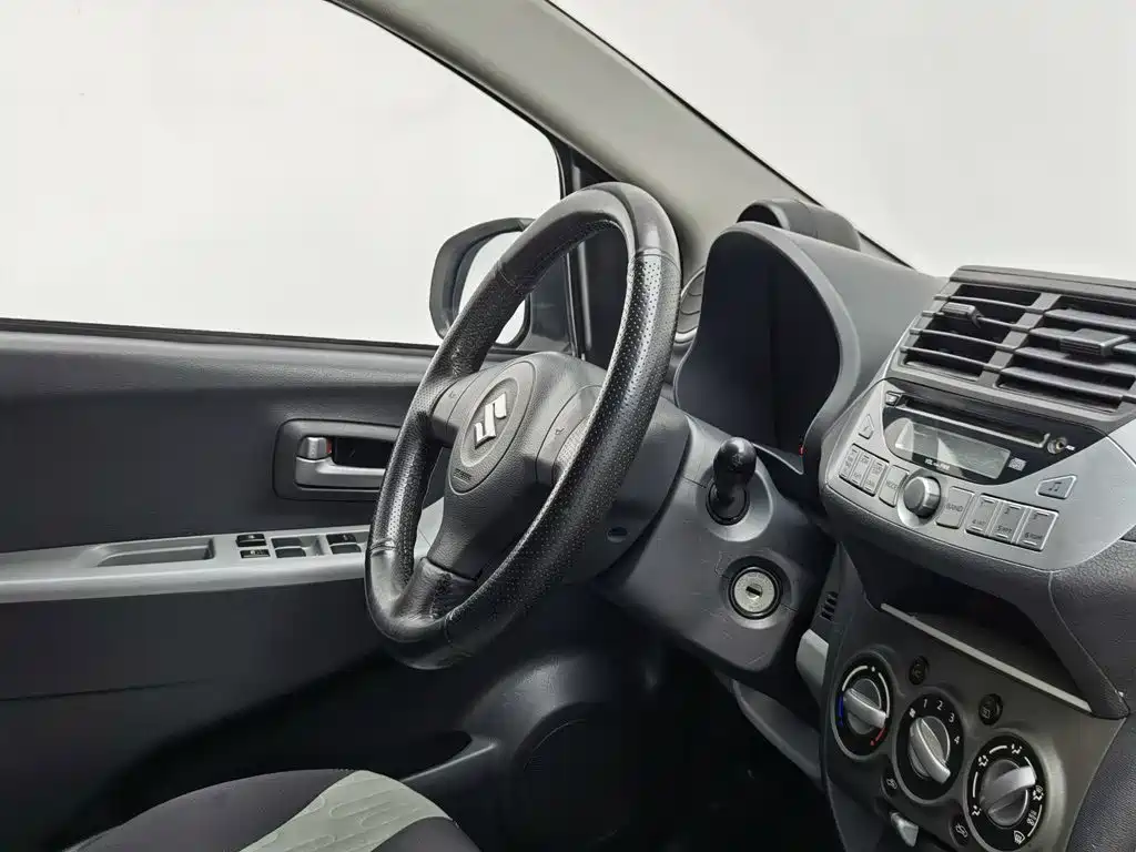 Suzuki Alto — миниатюра 22