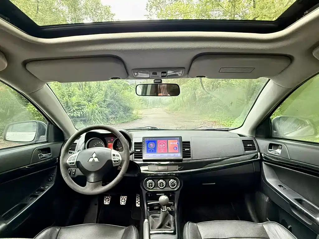 Mitsubishi Lancer EX — миниатюра 4