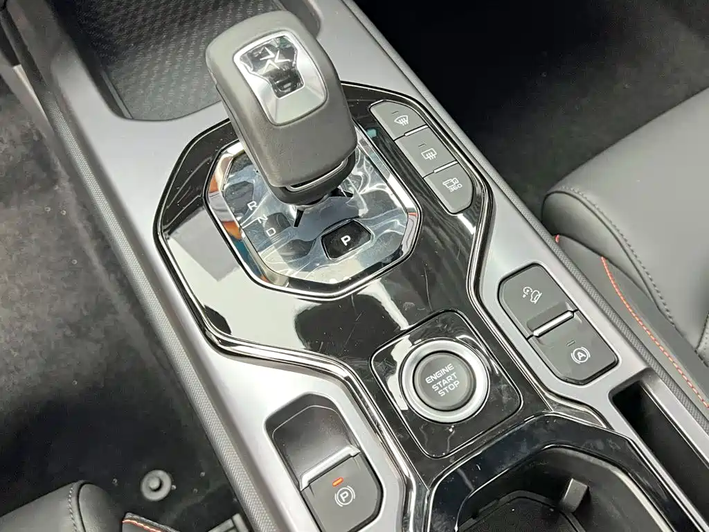 Geely Cowboy — миниатюра 18