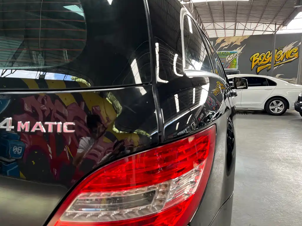 Mercedes-Benz R 2011 R 350 L 4MATIC