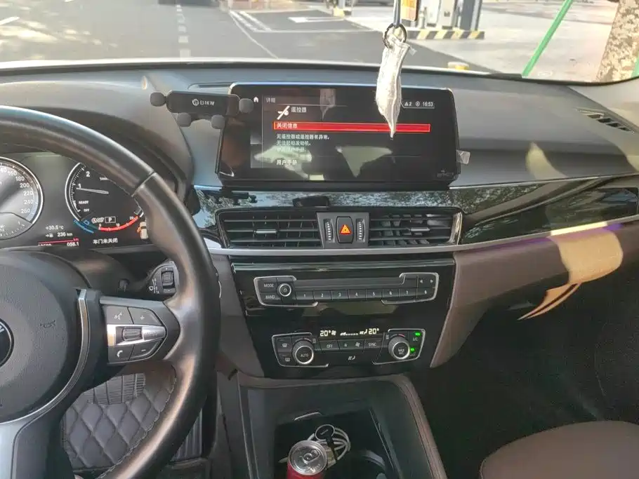 BMW X1 — миниатюра 13