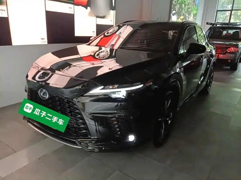Lexus RX — миниатюра 2