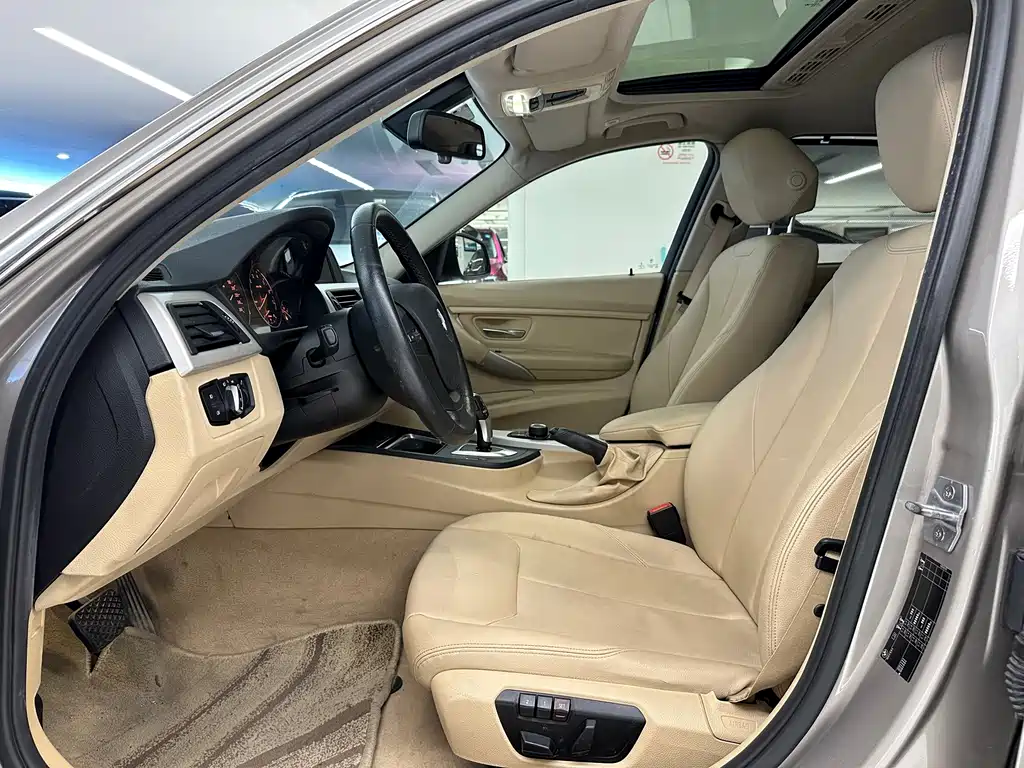 BMW 3 Series — миниатюра 7