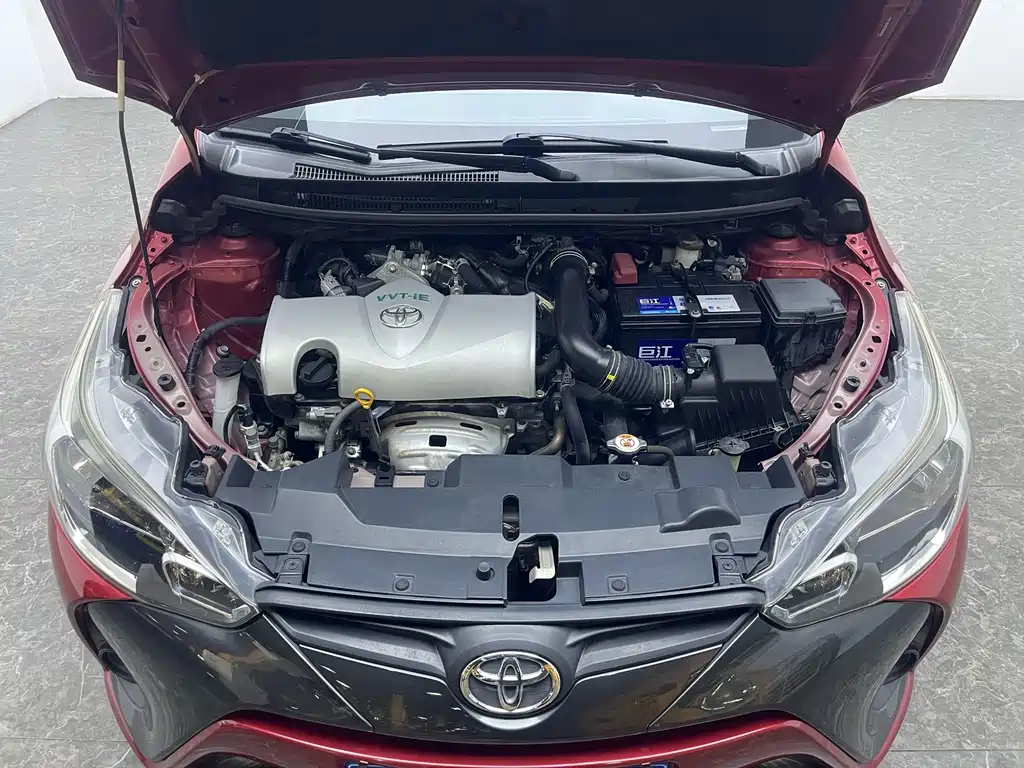 Toyota Yaris L — миниатюра 18