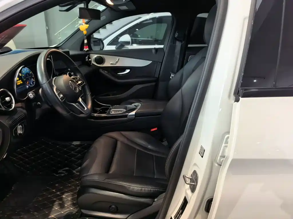 Mercedes-Benz GLC Coupe — миниатюра 15