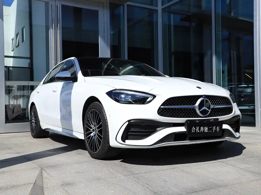 Mercedes-Benz C-Class — миниатюра 5