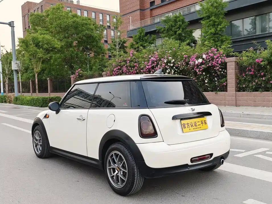 MINI Mini — миниатюра 2