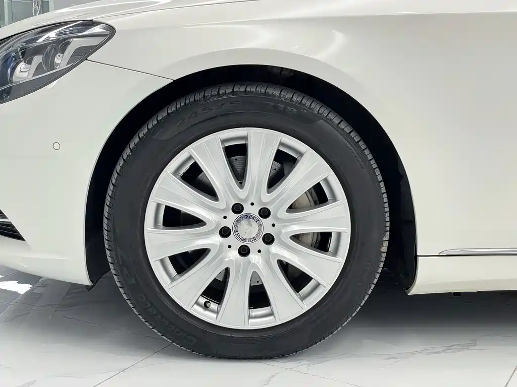 Mercedes-Benz S-Class — миниатюра 3