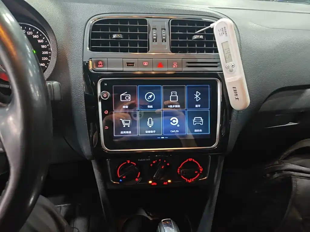 Volkswagen Polo — миниатюра 13