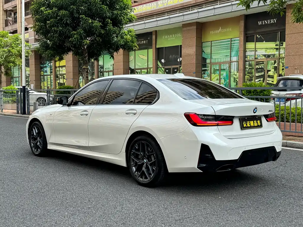 BMW 3 Series — миниатюра 7