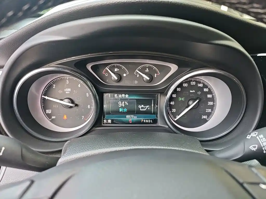 Buick Envision Plus — миниатюра 12
