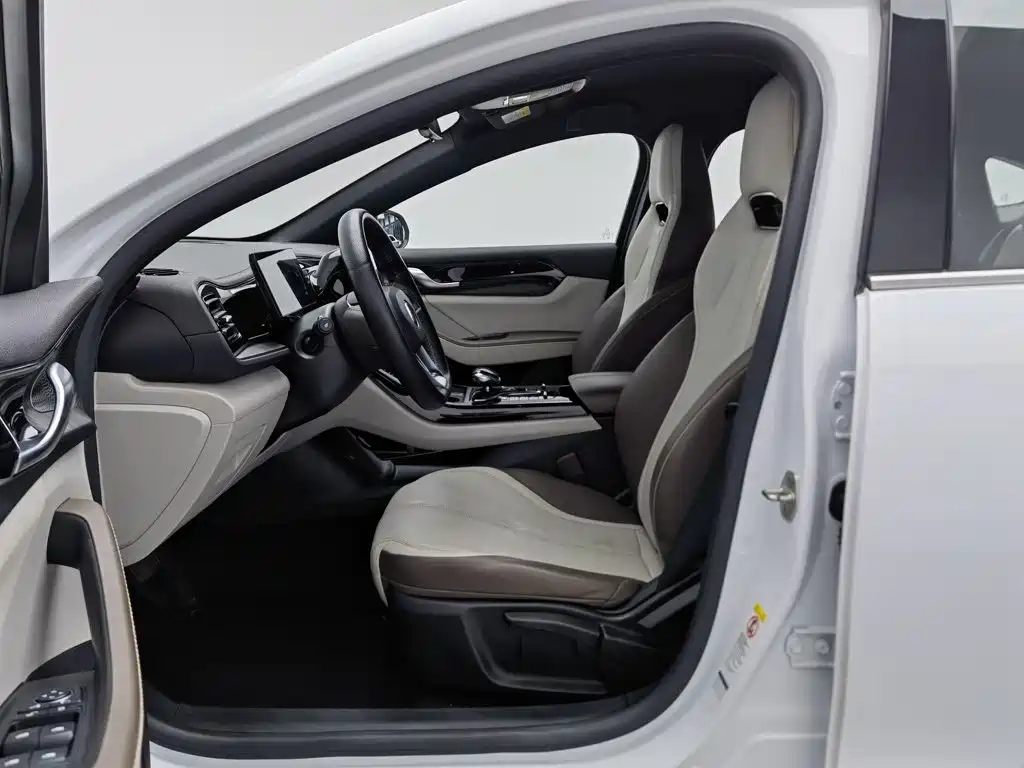 BYD Qin PLUS — миниатюра 10