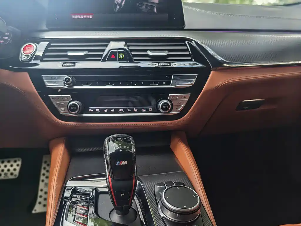 BMW M5 — миниатюра 21