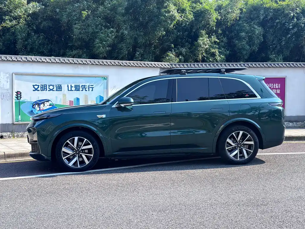 Li Auto Li L8 — миниатюра 3