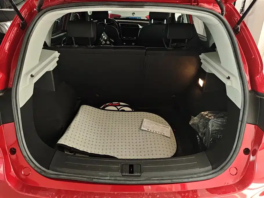 MG EZS 2019 E-Lite