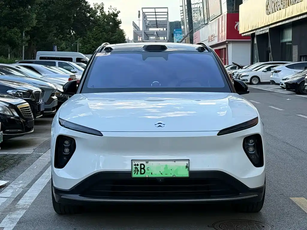 NIO ES6 — миниатюра 2