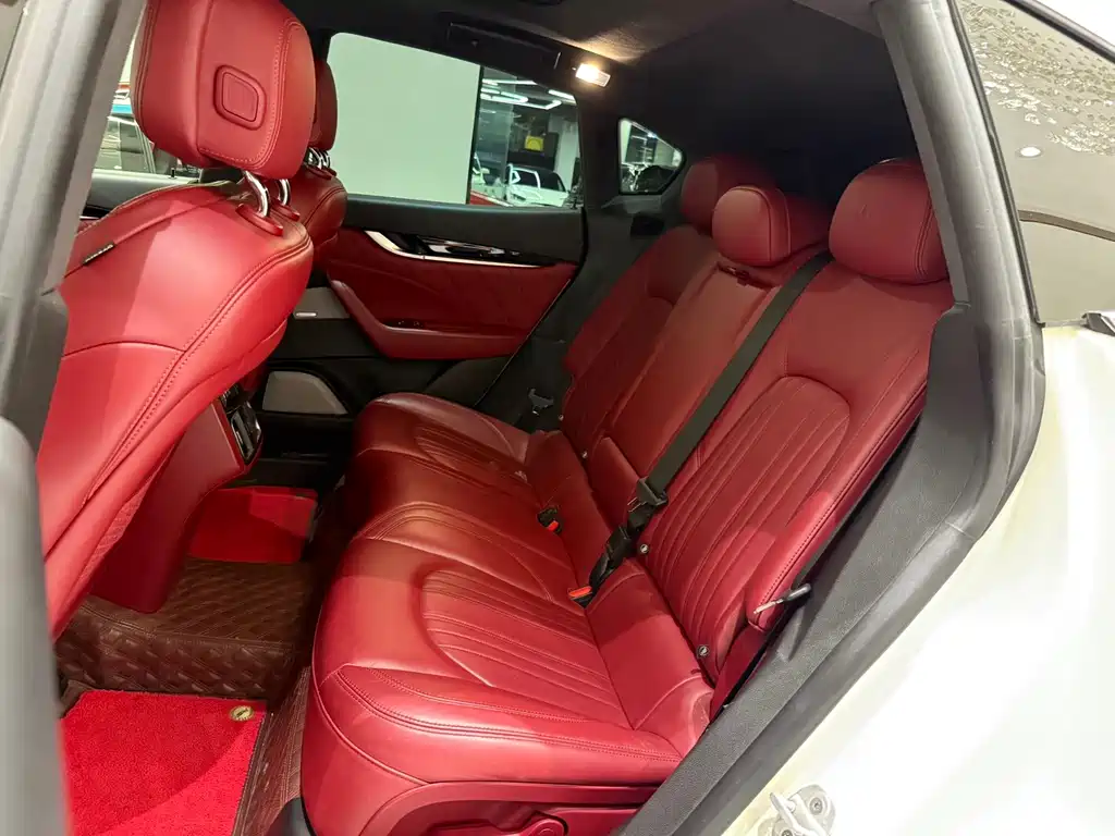 Maserati Levante 2022 2.0T GT
