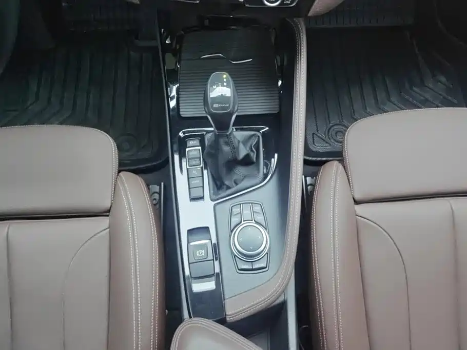 BMW X1 New Energy — миниатюра 16