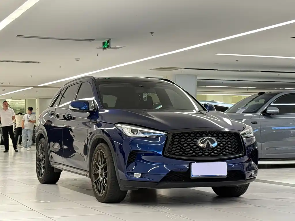 Infiniti QX50 2018 2.0T Luxury