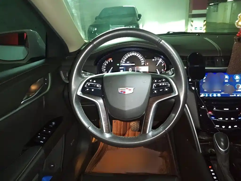 Cadillac XTS — миниатюра 3