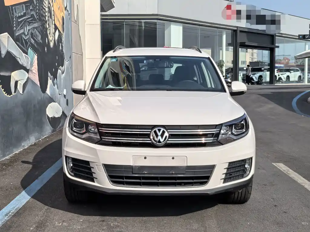Volkswagen Tiguan — миниатюра 2