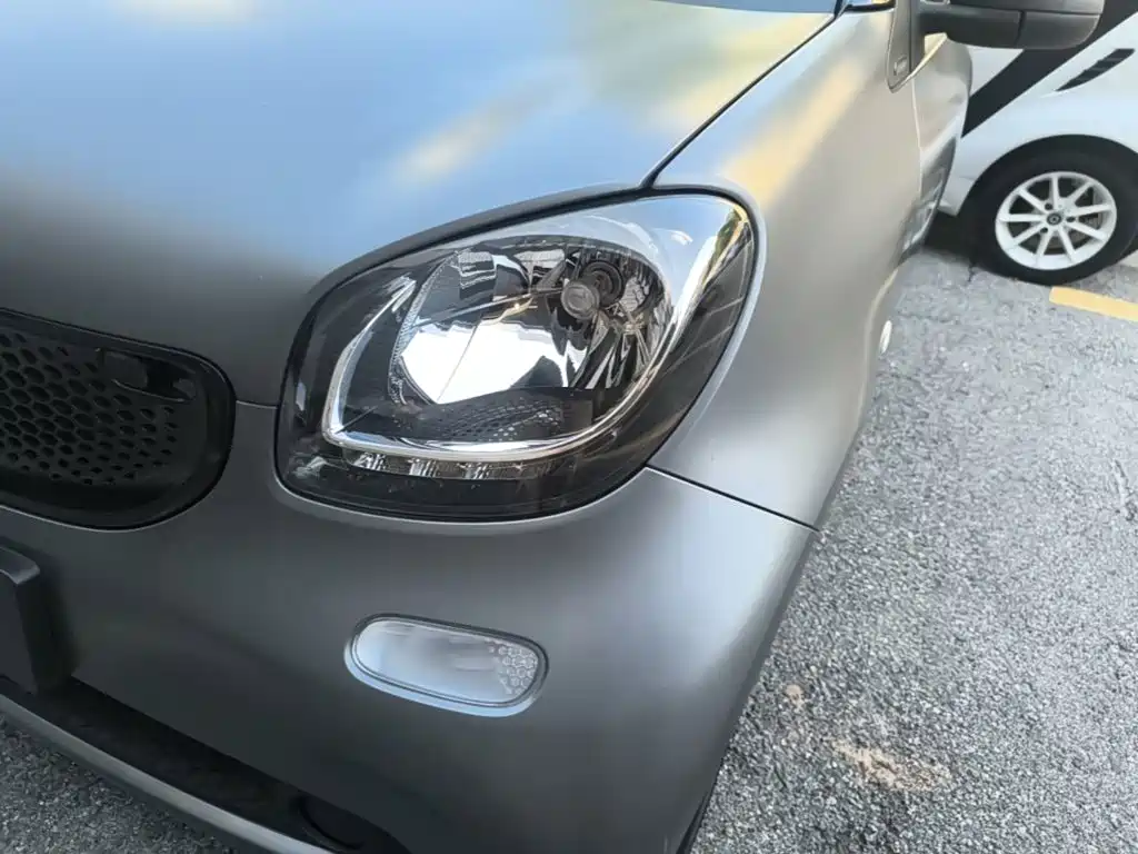 smart Smart Fortwo — миниатюра 24