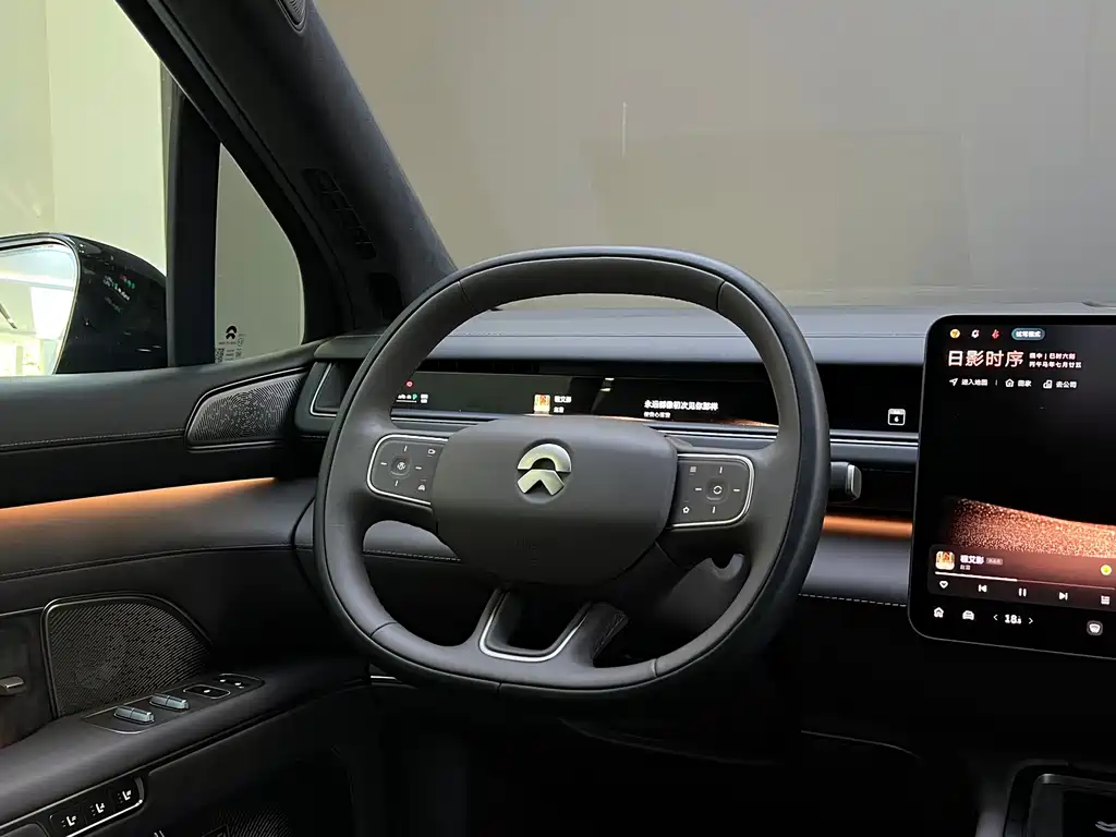 NIO ES8 2026 мест Executive