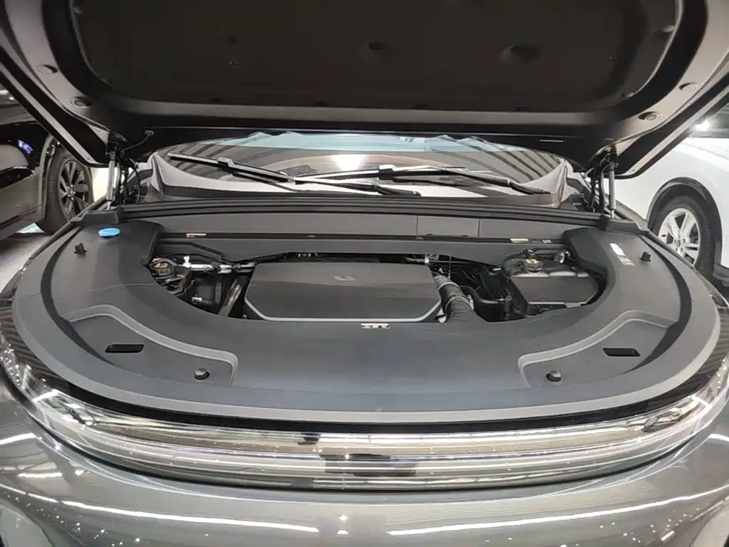 Li Auto Li L7 — миниатюра 20