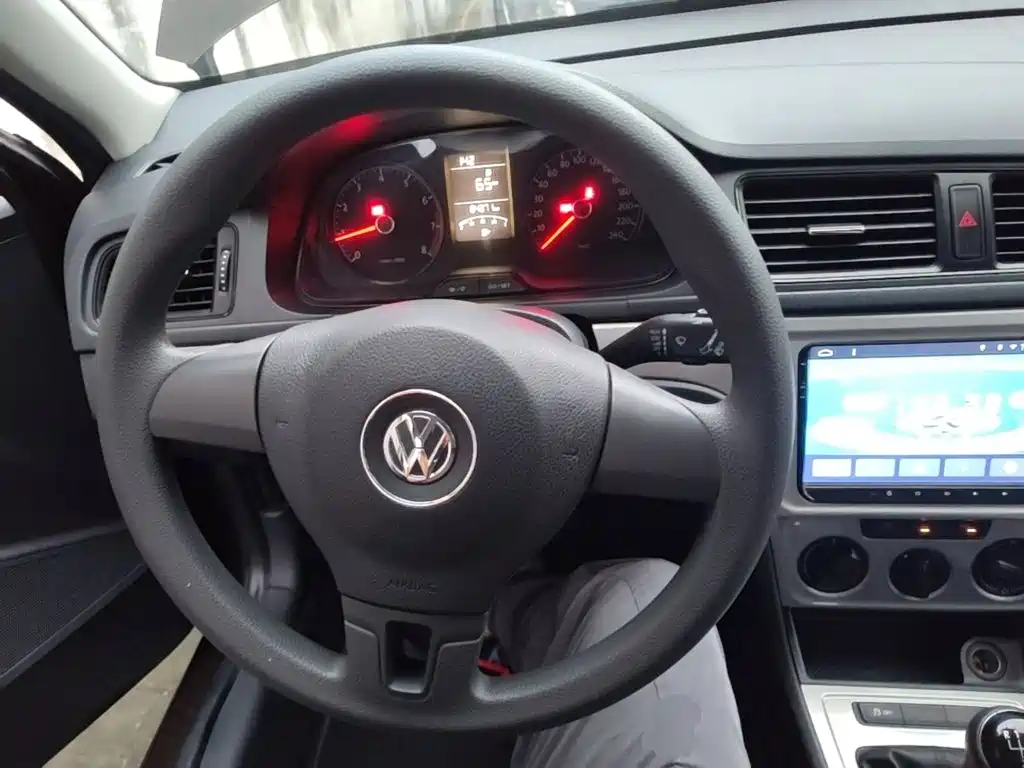 Volkswagen Gran Lavida — миниатюра 11